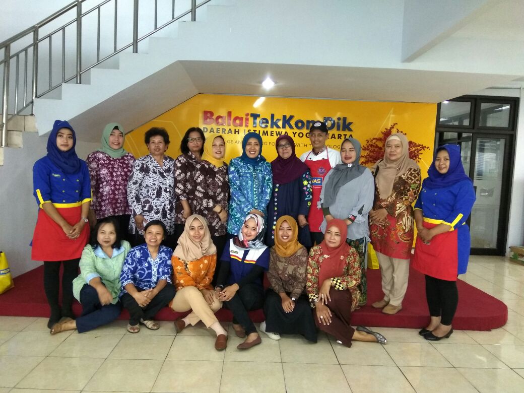 Dharma Wanita Balai Telkomdik Yogyakarta